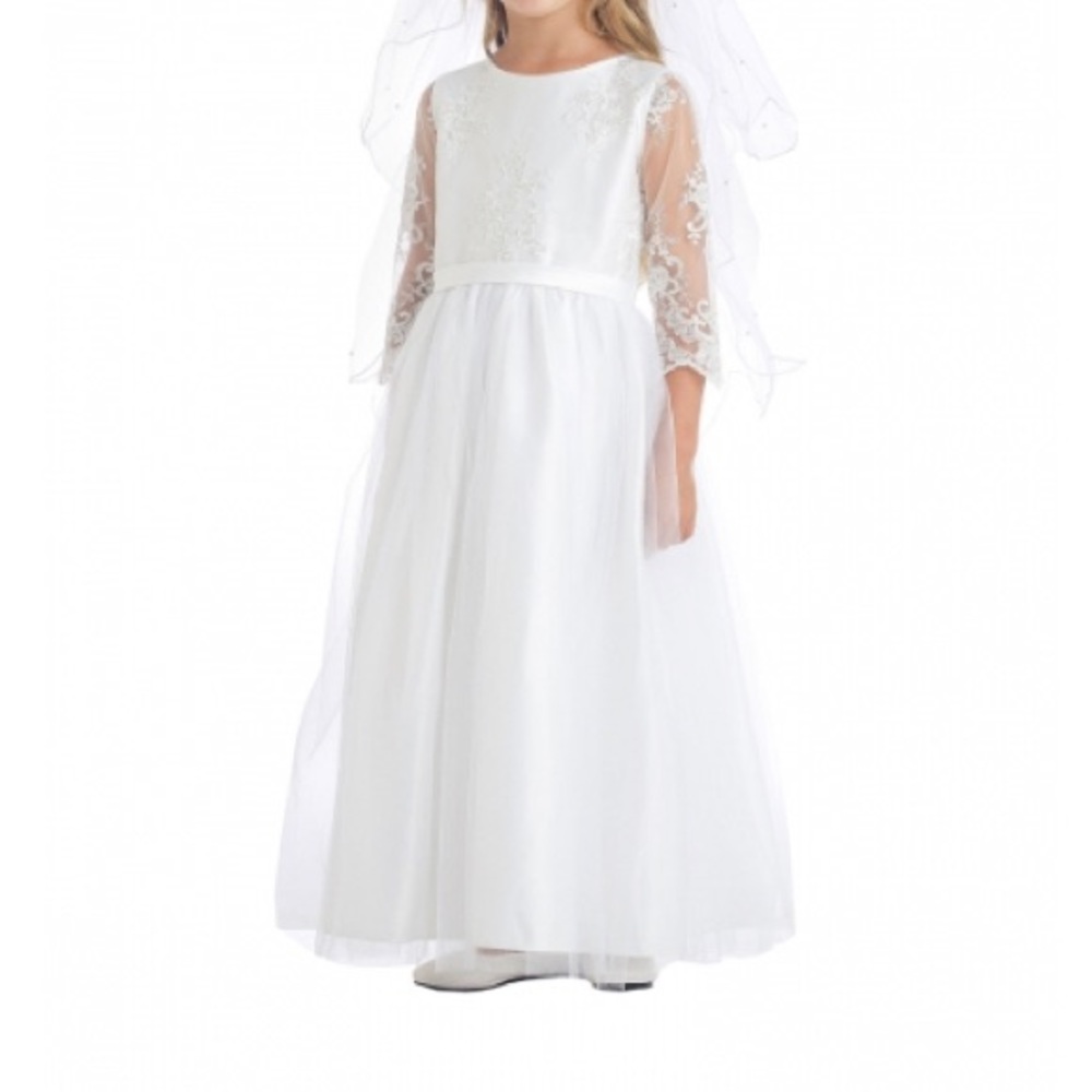 Girl size 12 dress. First communion or Flower girl